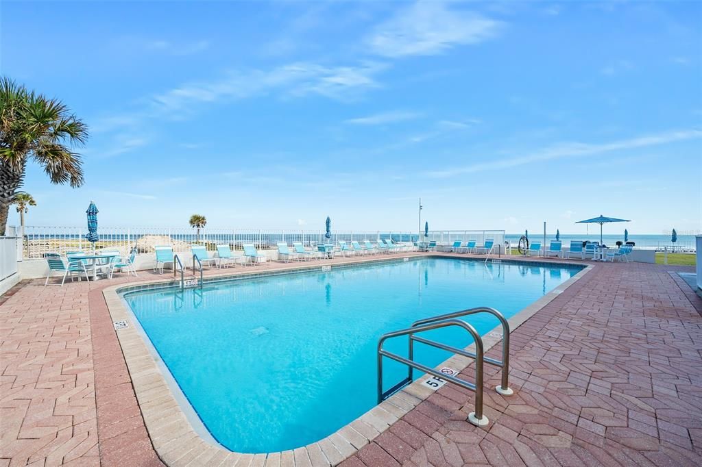 Active With Contract: $150,000 (1 beds, 1 baths, 478 Square Feet)