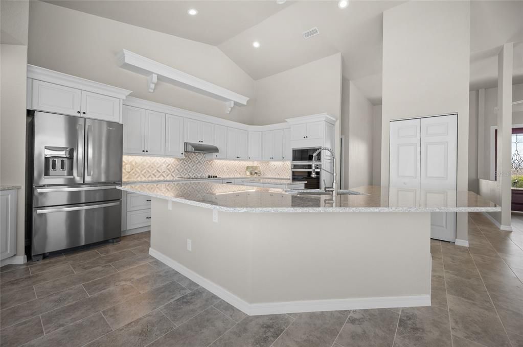 待售: $1,200,000 (3 贝兹, 3 浴室, 2159 平方英尺)