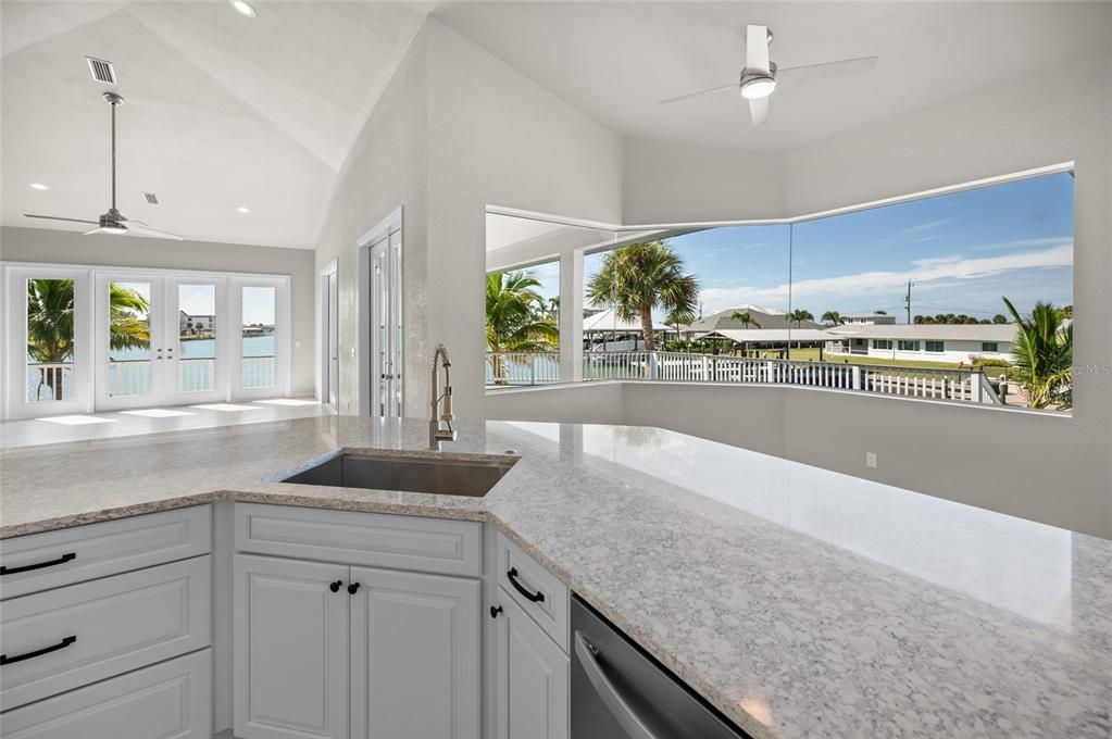 待售: $1,200,000 (3 贝兹, 3 浴室, 2159 平方英尺)