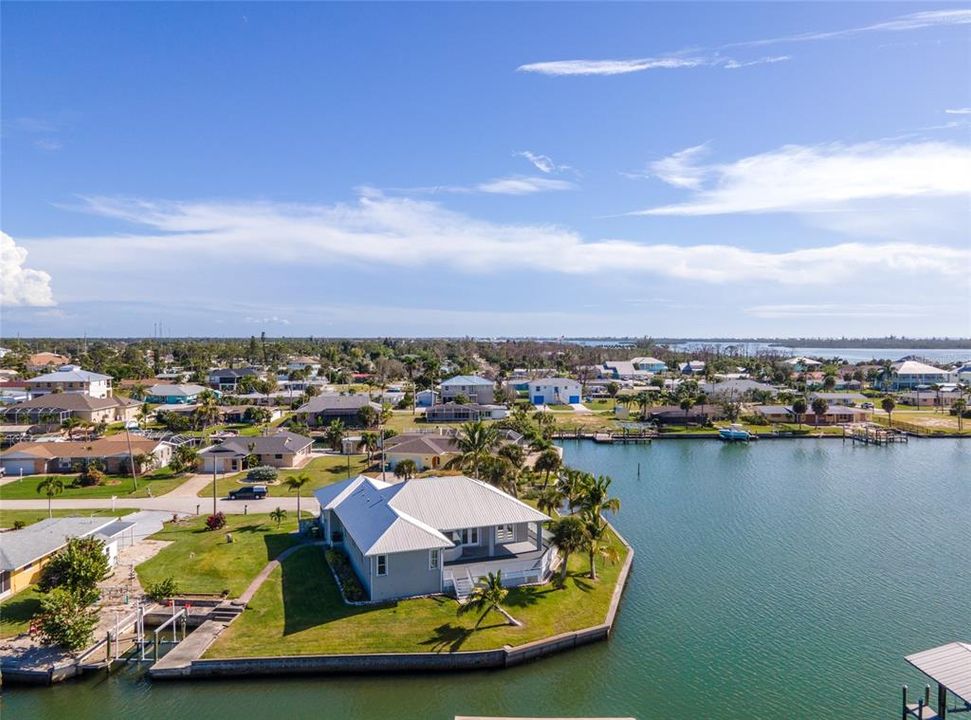 待售: $1,200,000 (3 贝兹, 3 浴室, 2159 平方英尺)