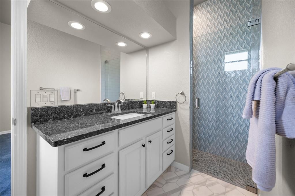 待售: $1,200,000 (3 贝兹, 3 浴室, 2159 平方英尺)