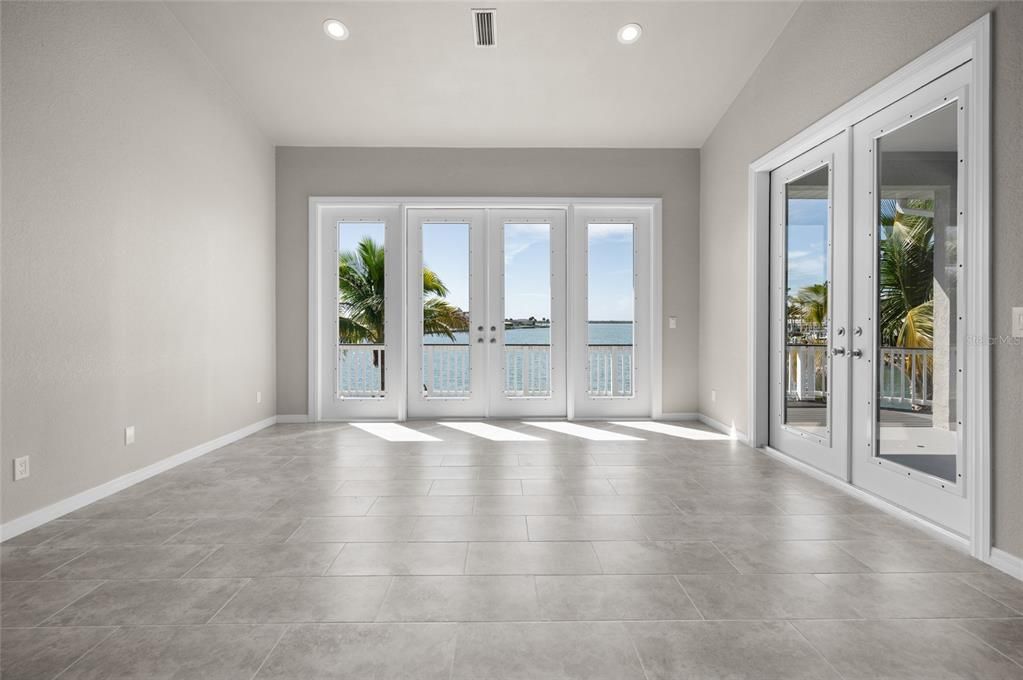 待售: $1,200,000 (3 贝兹, 3 浴室, 2159 平方英尺)