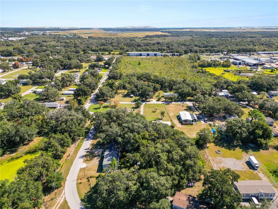 En Venta: $329,000 (4 camas, 2 baños, 2310 Pies cuadrados)