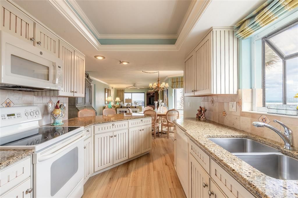 For Sale: $799,990 (3 beds, 2 baths, 1488 Square Feet)