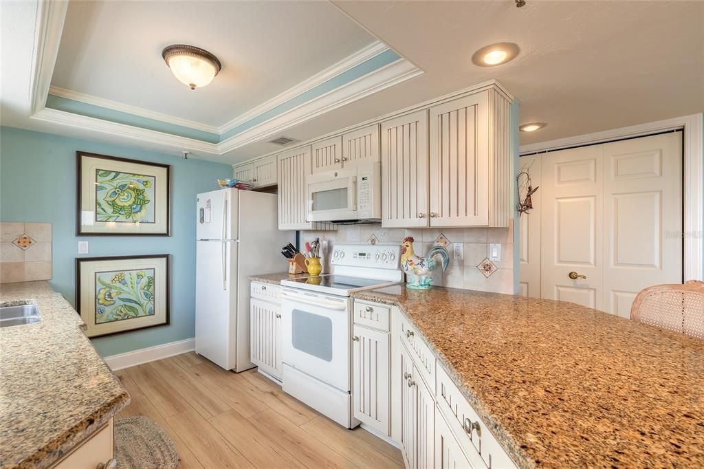 For Sale: $799,990 (3 beds, 2 baths, 1488 Square Feet)