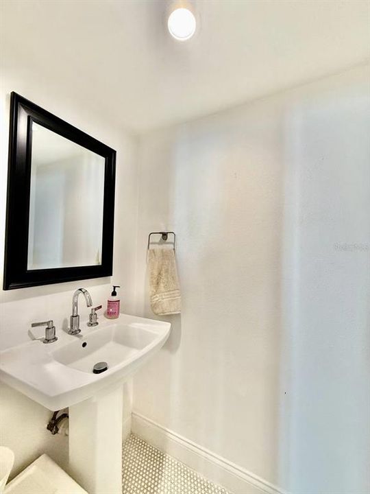 出租: $5,500 (2 贝兹, 2 浴室, 2156 平方英尺)