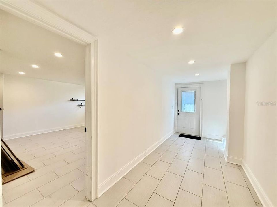 出租: $5,500 (2 贝兹, 2 浴室, 2156 平方英尺)