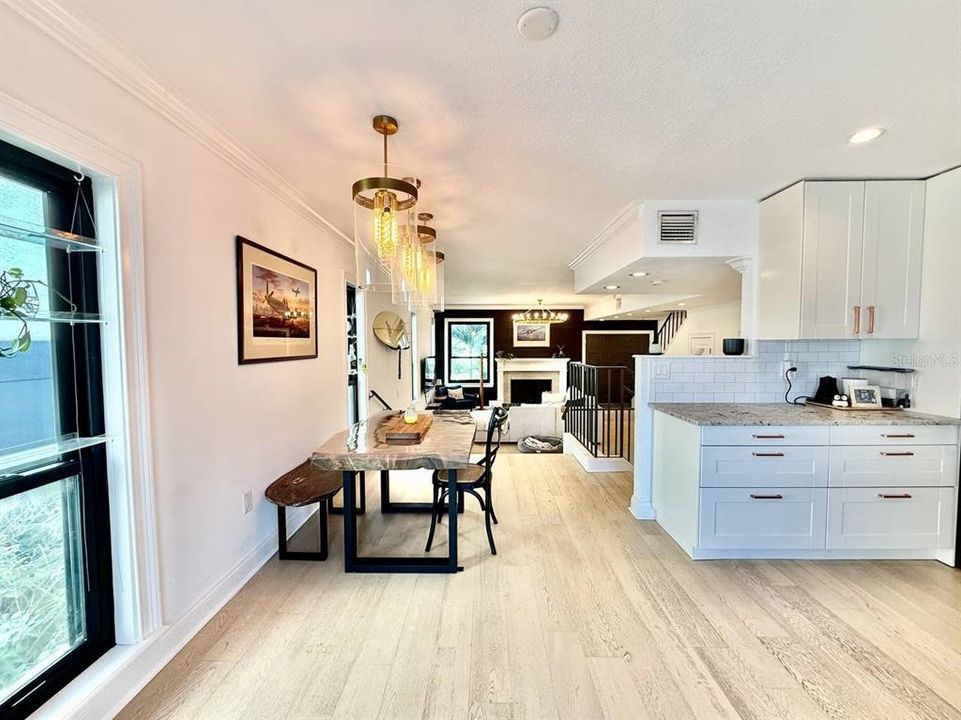 出租: $5,500 (2 贝兹, 2 浴室, 2156 平方英尺)