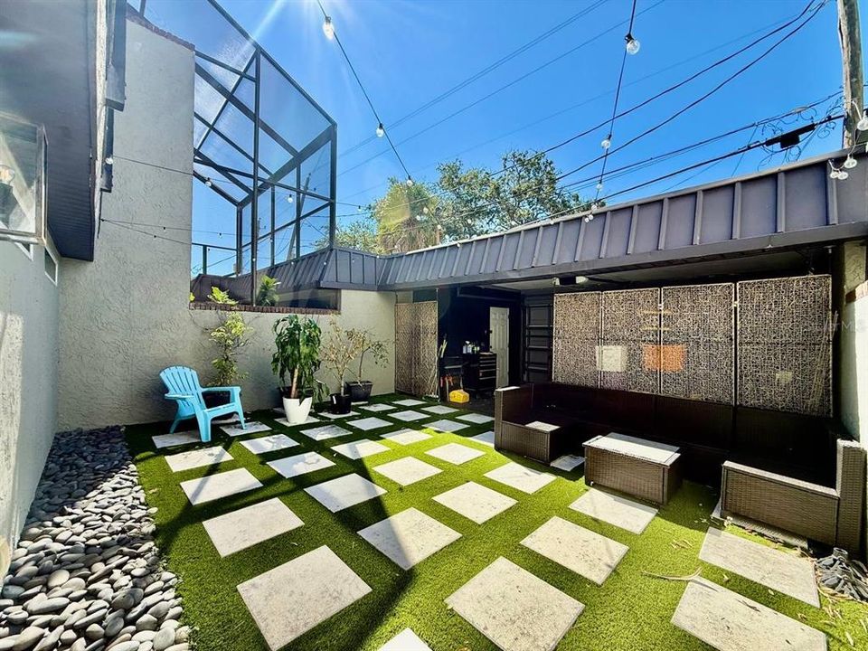 出租: $5,500 (2 贝兹, 2 浴室, 2156 平方英尺)