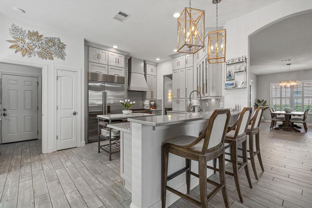 For Sale: $1,275,000 (3 beds, 2 baths, 2151 Square Feet)