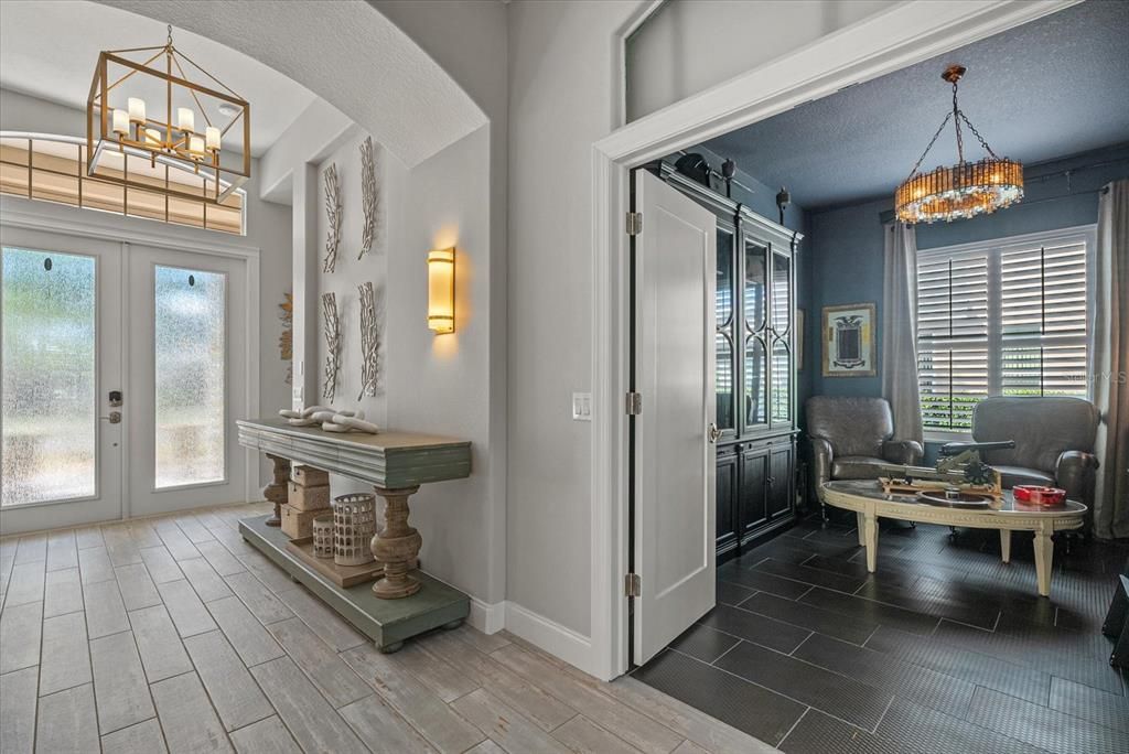 For Sale: $1,275,000 (3 beds, 2 baths, 2151 Square Feet)