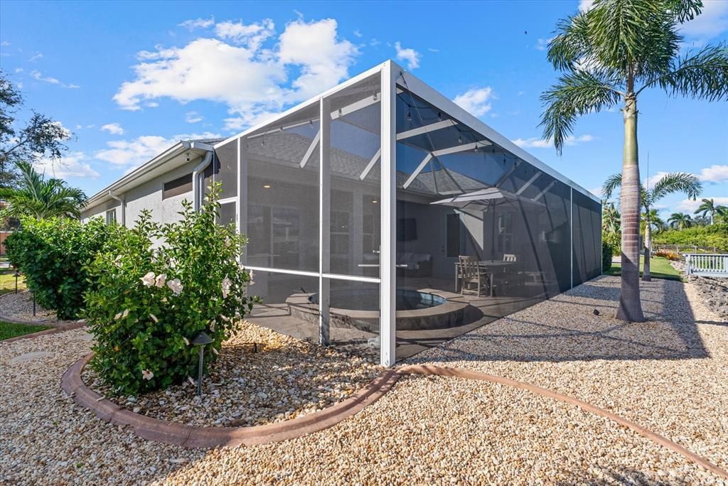 For Sale: $1,275,000 (3 beds, 2 baths, 2151 Square Feet)