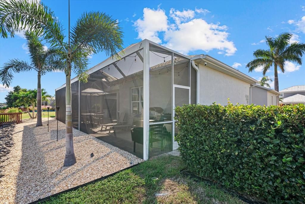 For Sale: $1,275,000 (3 beds, 2 baths, 2151 Square Feet)