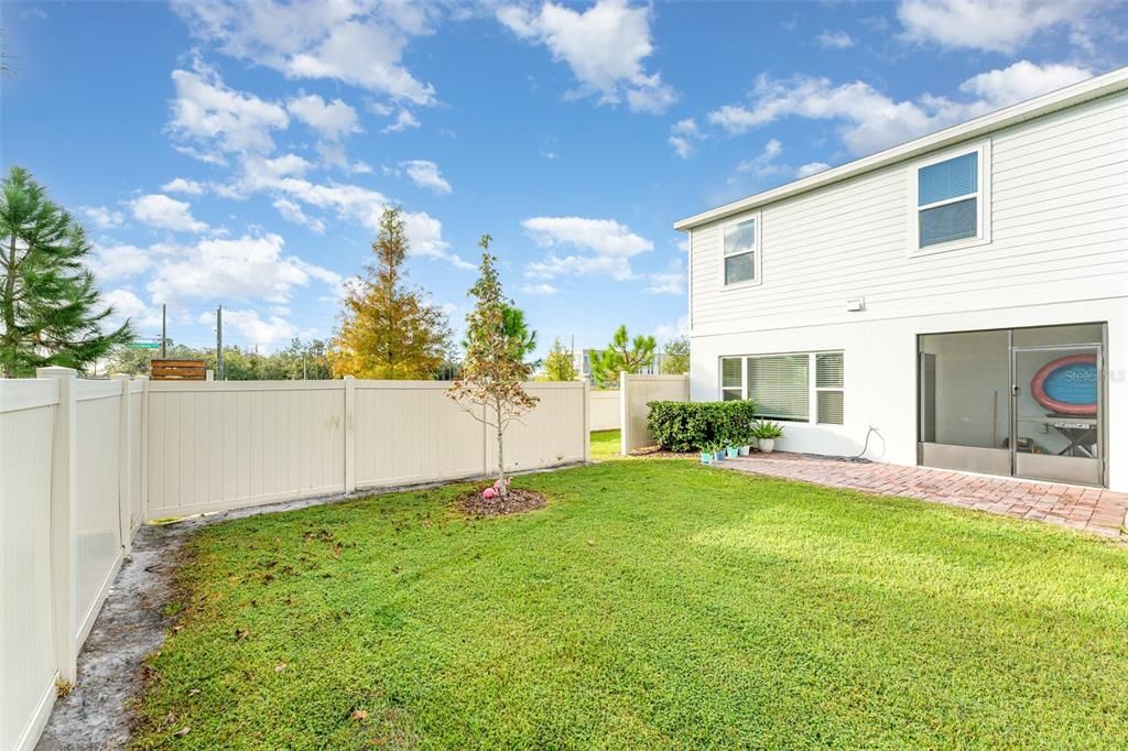 For Sale: $375,000 (4 beds, 2 baths, 1918 Square Feet)