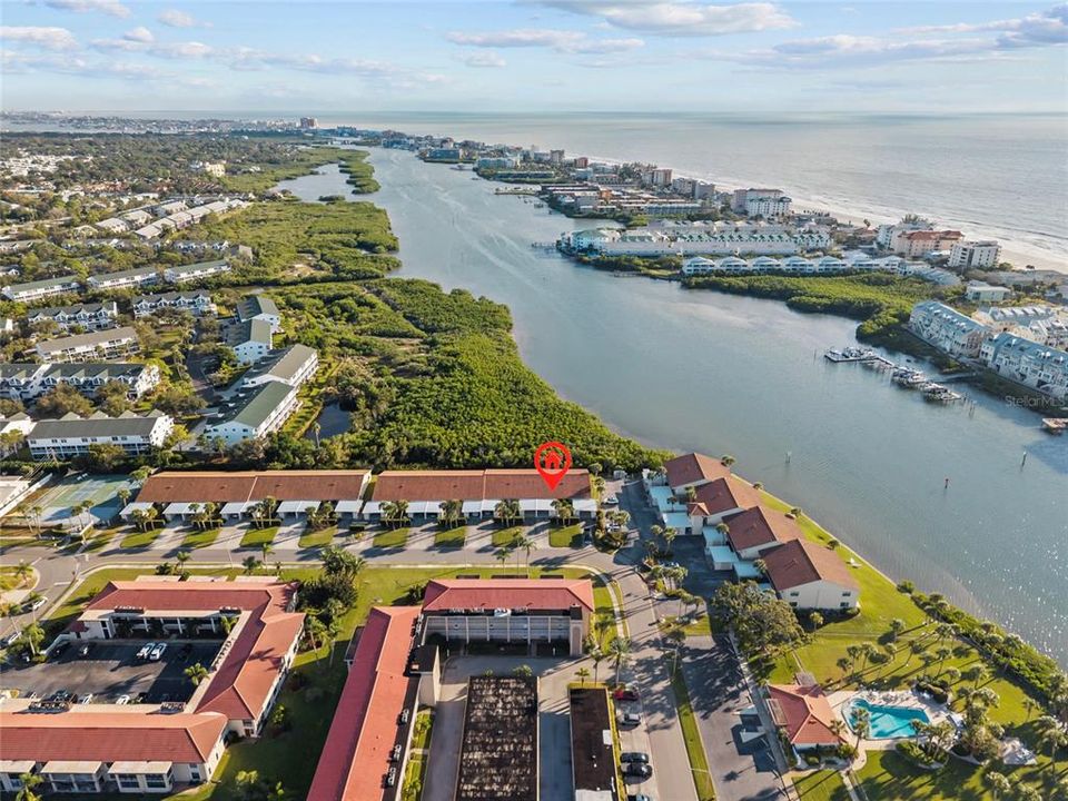 待售: $390,000 (2 贝兹, 2 浴室, 1400 平方英尺)