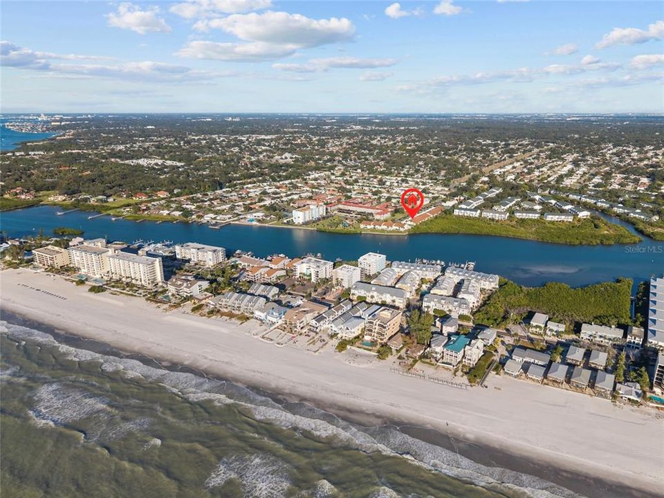 待售: $390,000 (2 贝兹, 2 浴室, 1400 平方英尺)