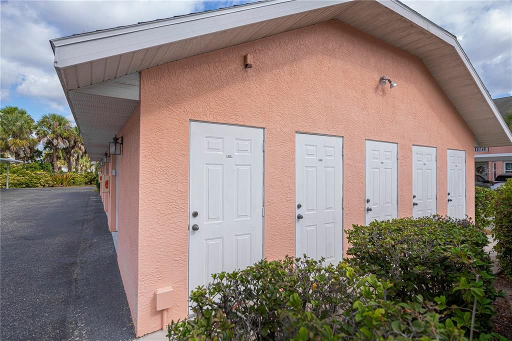 待售: $199,900 (3 贝兹, 2 浴室, 1426 平方英尺)