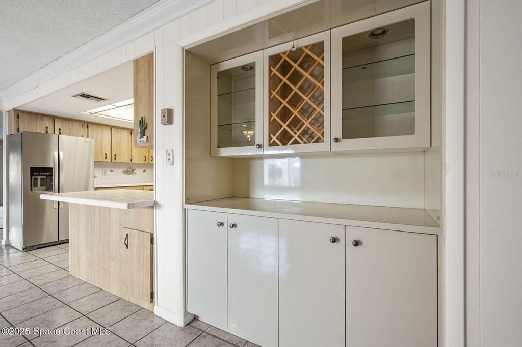 For Sale: $749,000 (4 beds, 2 baths, 2146 Square Feet)