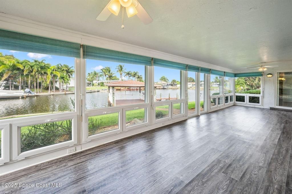 For Sale: $749,000 (4 beds, 2 baths, 2146 Square Feet)