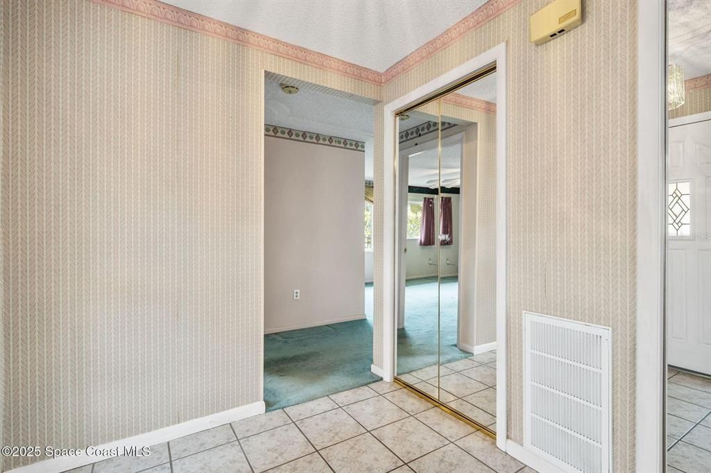 For Sale: $749,000 (4 beds, 2 baths, 2146 Square Feet)