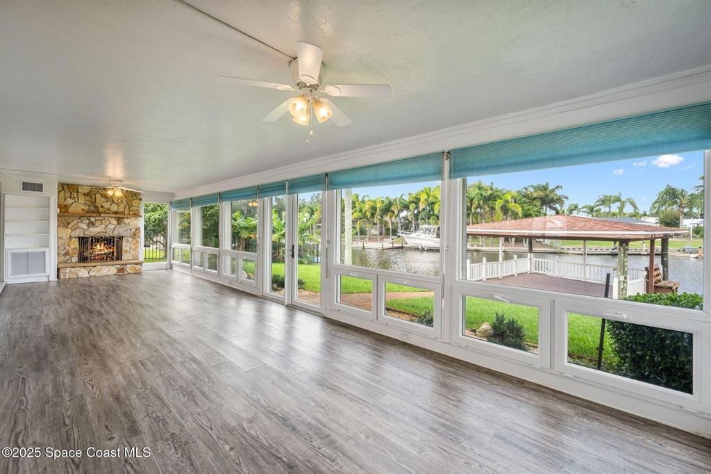 For Sale: $749,000 (4 beds, 2 baths, 2146 Square Feet)