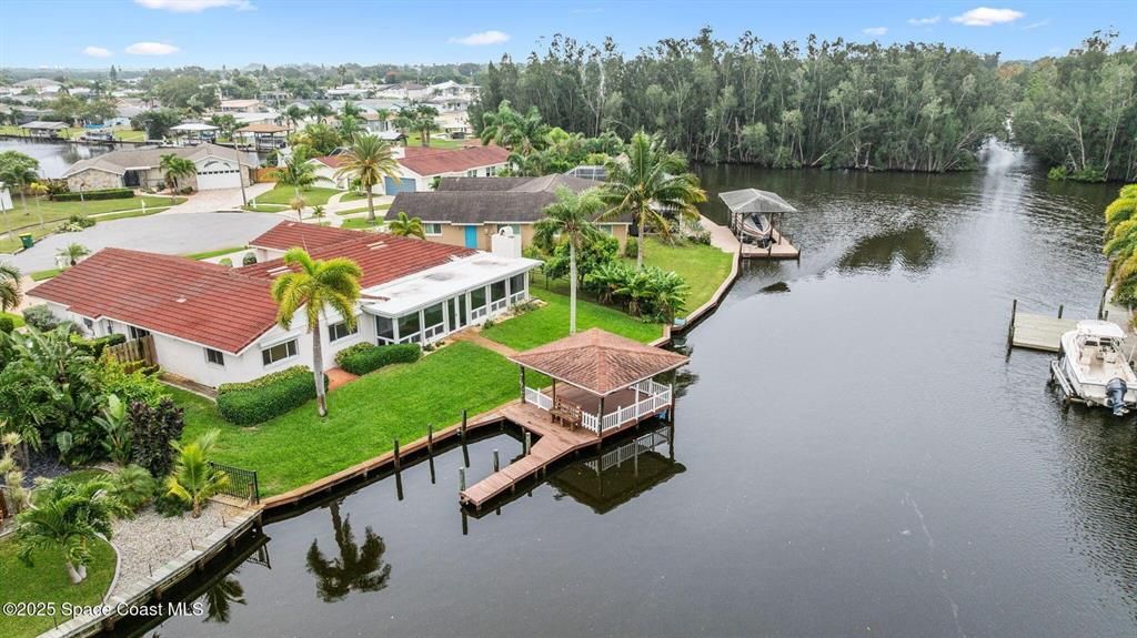 For Sale: $749,000 (4 beds, 2 baths, 2146 Square Feet)