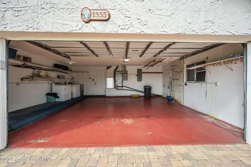 For Sale: $749,000 (4 beds, 2 baths, 2146 Square Feet)