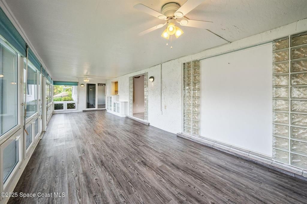 For Sale: $749,000 (4 beds, 2 baths, 2146 Square Feet)