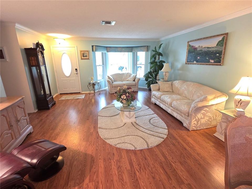 Active With Contract: $332,500 (2 beds, 2 baths, 1788 Square Feet)