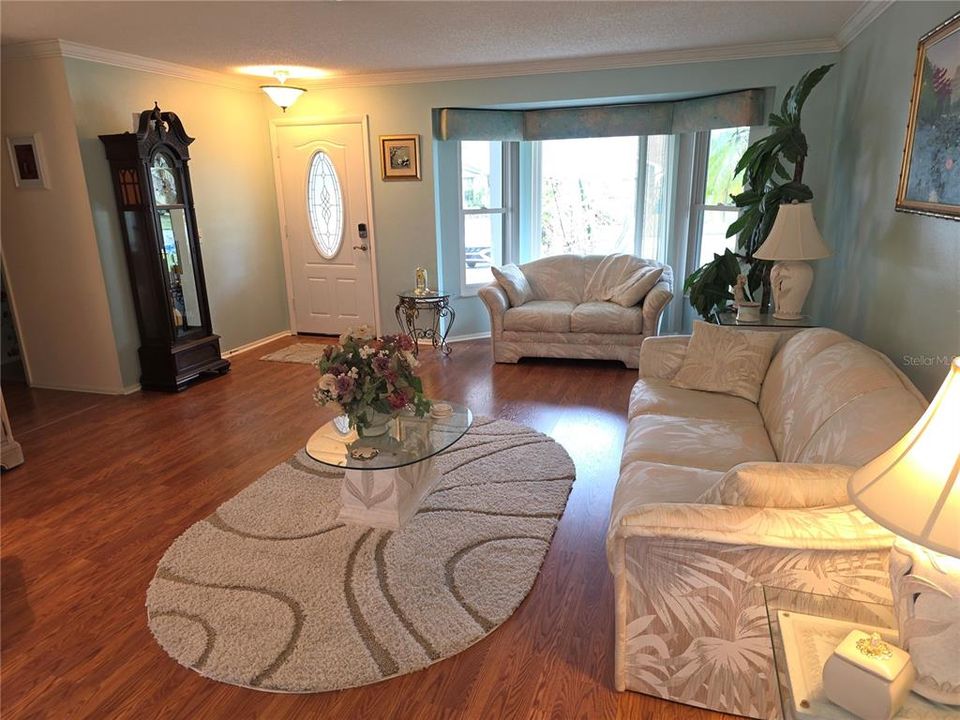 Active With Contract: $332,500 (2 beds, 2 baths, 1788 Square Feet)