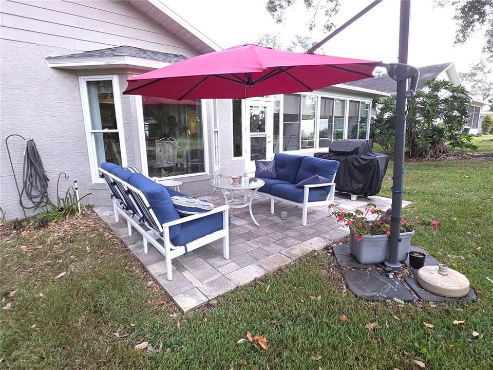 Active With Contract: $332,500 (2 beds, 2 baths, 1788 Square Feet)