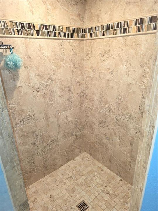 Active With Contract: $332,500 (2 beds, 2 baths, 1788 Square Feet)