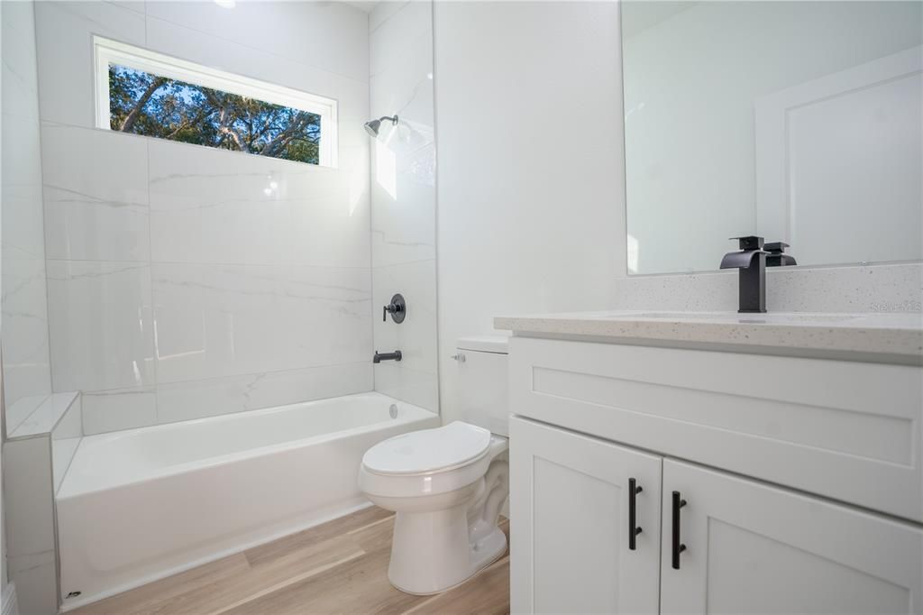 For Sale: $309,900 (4 beds, 2 baths, 1833 Square Feet)