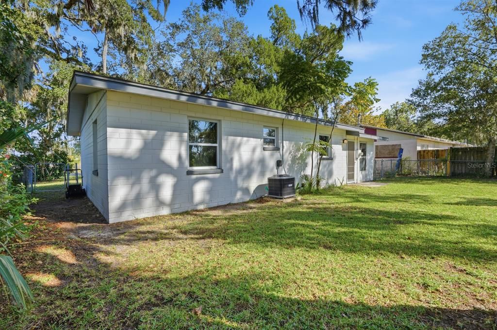 Activo con contrato: $210,000 (2 camas, 1 baños, 720 Pies cuadrados)