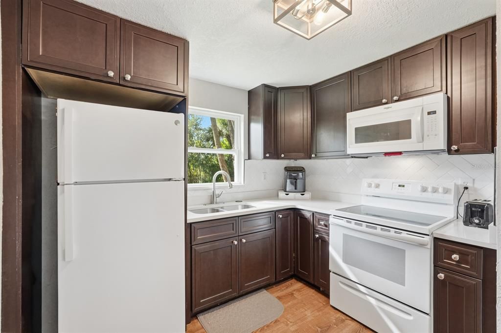 Activo con contrato: $210,000 (2 camas, 1 baños, 720 Pies cuadrados)