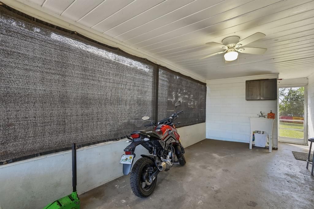 Activo con contrato: $210,000 (2 camas, 1 baños, 720 Pies cuadrados)