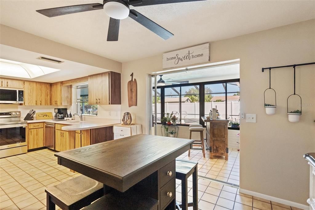 待售: $559,000 (3 贝兹, 2 浴室, 1480 平方英尺)