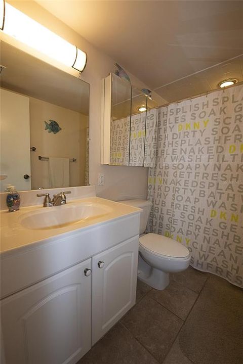 For Rent: $4,275 (2 beds, 2 baths, 1080 Square Feet)