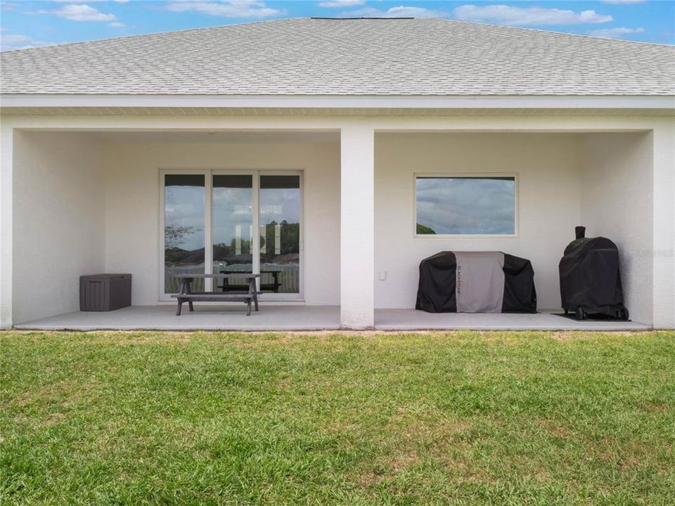 For Sale: $405,000 (3 beds, 2 baths, 2297 Square Feet)