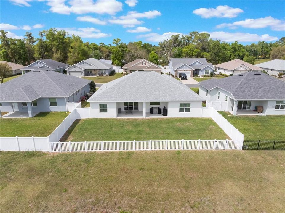 For Sale: $405,000 (3 beds, 2 baths, 2297 Square Feet)