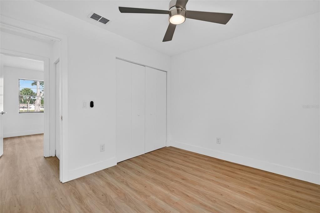 En Venta: $399,000 (3 camas, 2 baños, 1393 Pies cuadrados)