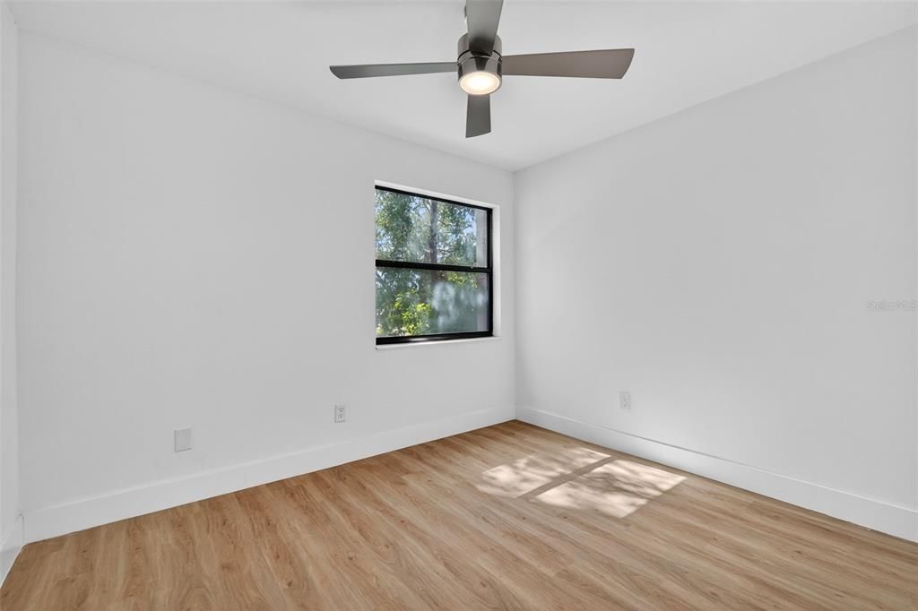 En Venta: $399,000 (3 camas, 2 baños, 1393 Pies cuadrados)