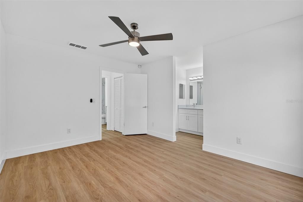 En Venta: $399,000 (3 camas, 2 baños, 1393 Pies cuadrados)