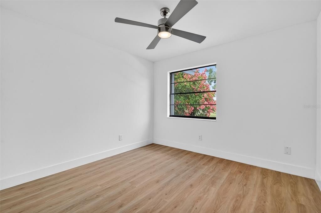 En Venta: $399,000 (3 camas, 2 baños, 1393 Pies cuadrados)