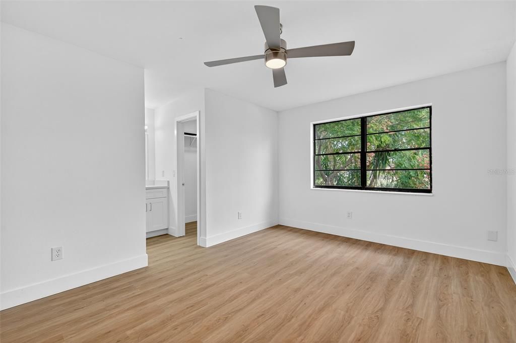 En Venta: $399,000 (3 camas, 2 baños, 1393 Pies cuadrados)