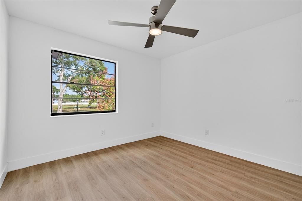 En Venta: $399,000 (3 camas, 2 baños, 1393 Pies cuadrados)