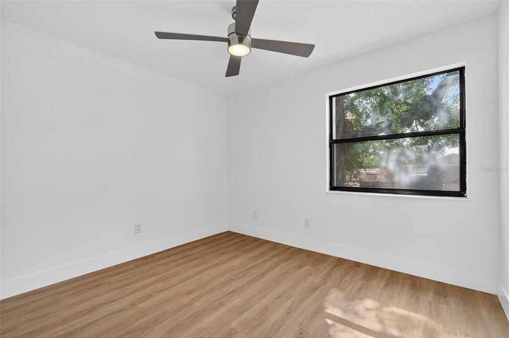 En Venta: $399,000 (3 camas, 2 baños, 1393 Pies cuadrados)