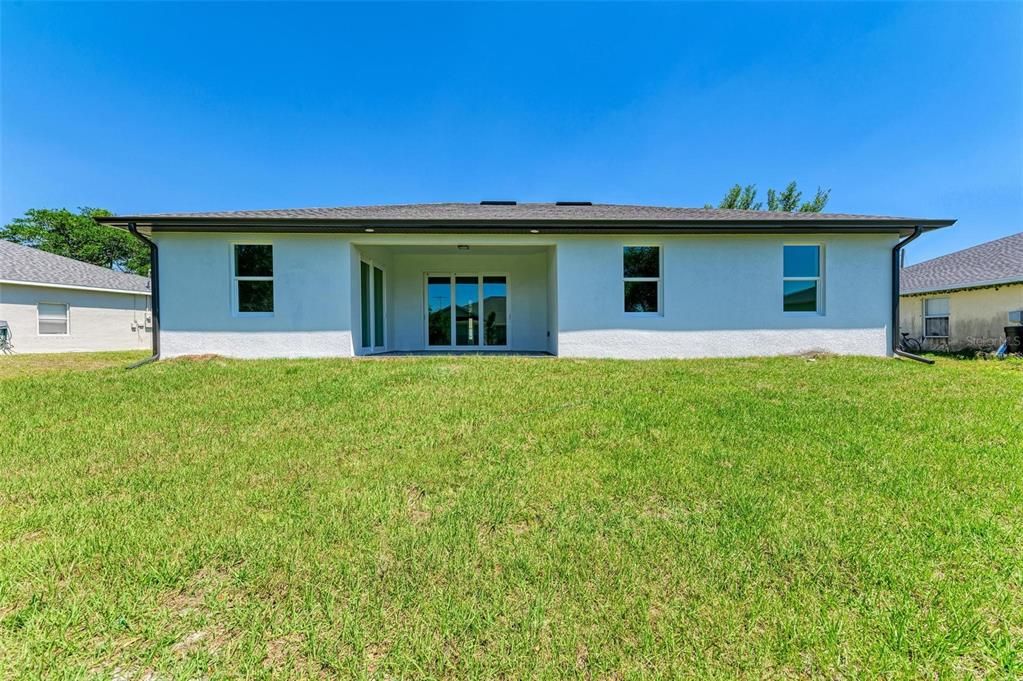 For Sale: $415,000 (4 beds, 2 baths, 1826 Square Feet)