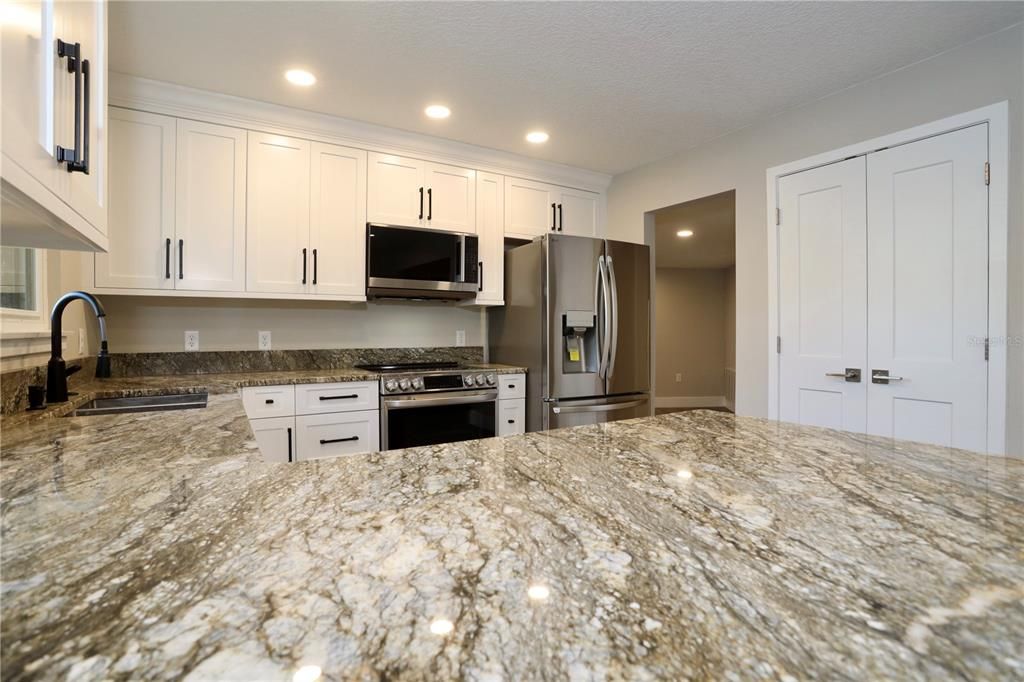 Activo con contrato: $495,000 (3 camas, 3 baños, 1515 Pies cuadrados)