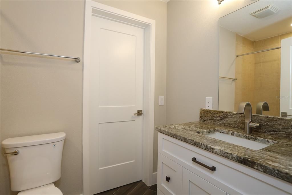 Activo con contrato: $495,000 (3 camas, 3 baños, 1515 Pies cuadrados)